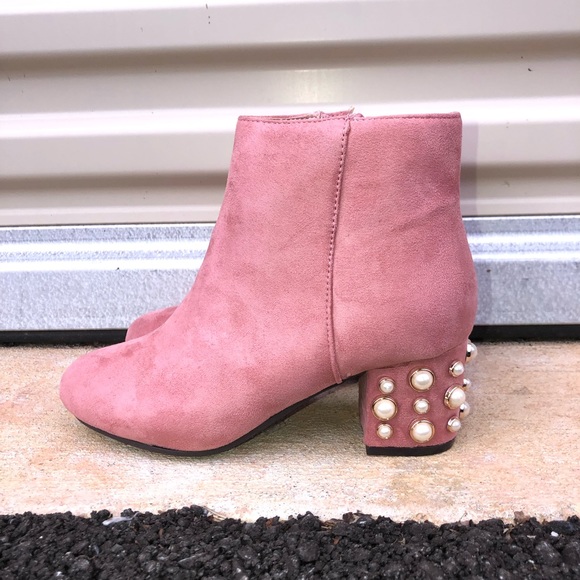 Pale pink pearl ankle boots - Picture 8 of 8